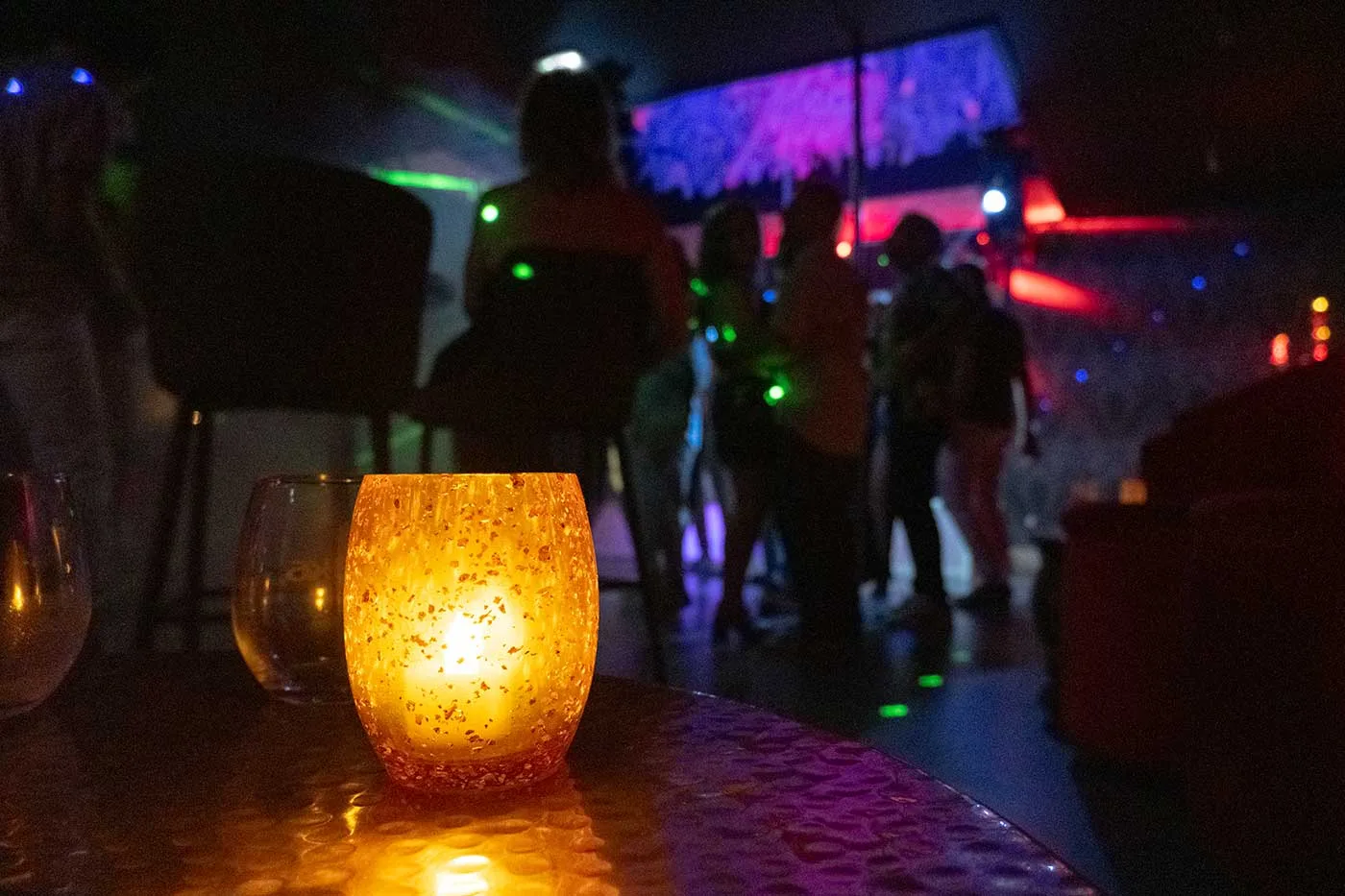 Soirées libertines au Sexy Moon, ouvertes aux couples, femmes seules et hommes seuls (sous conditions pour ces derniers)